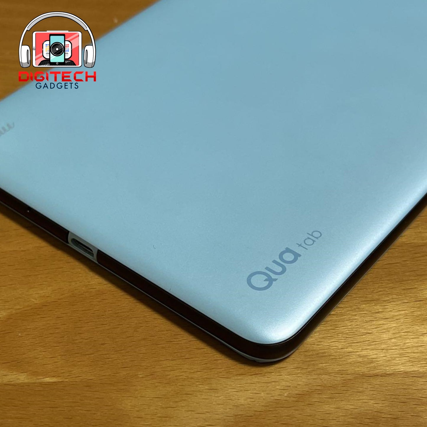 Kyocera Qua Tab QZ8 | 3GB 32GB | WiFi (* Pre-Owned)